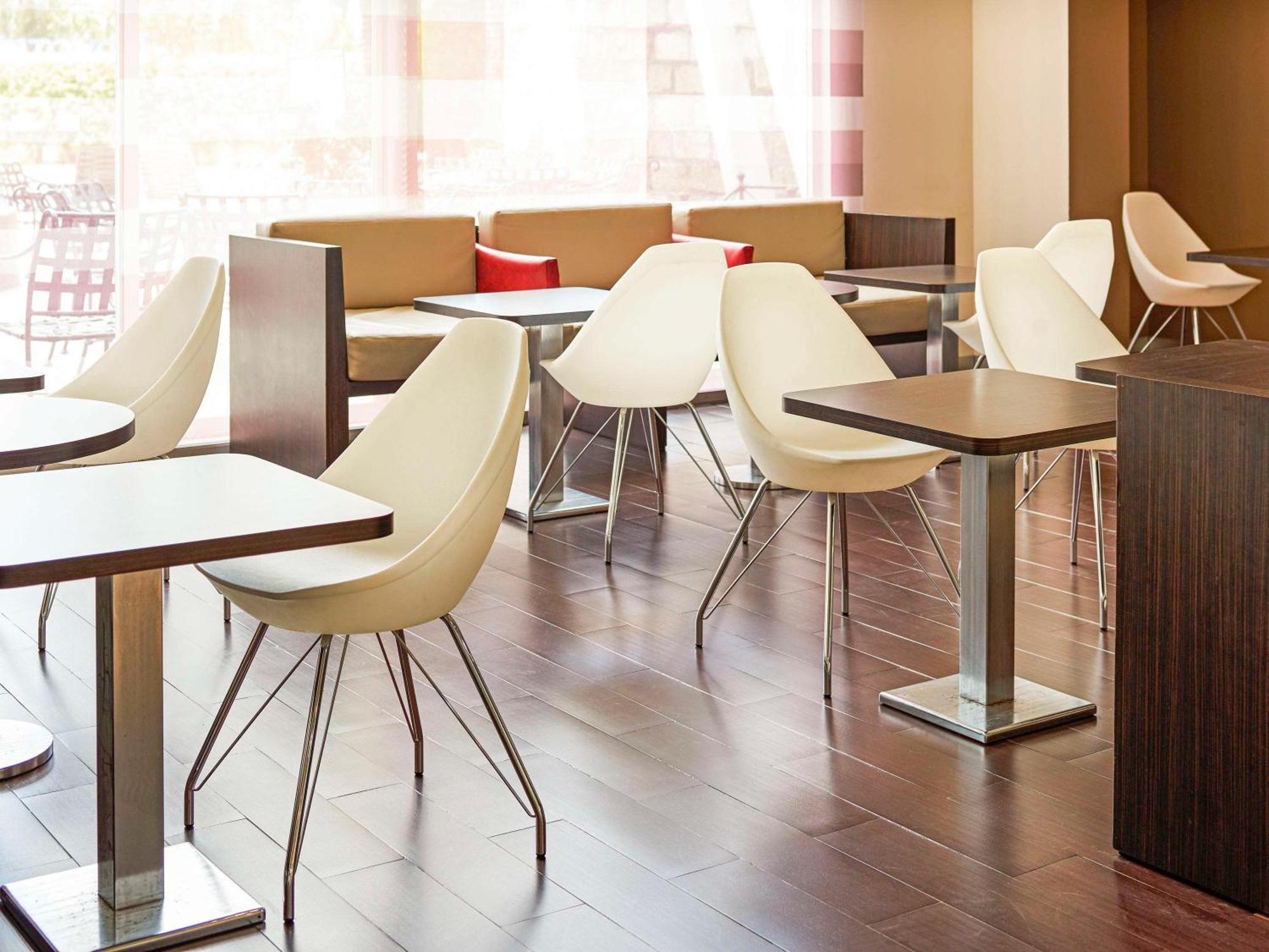 Ibis Monterrey Valle San Pedro Garza Garcia Exteriér fotografie