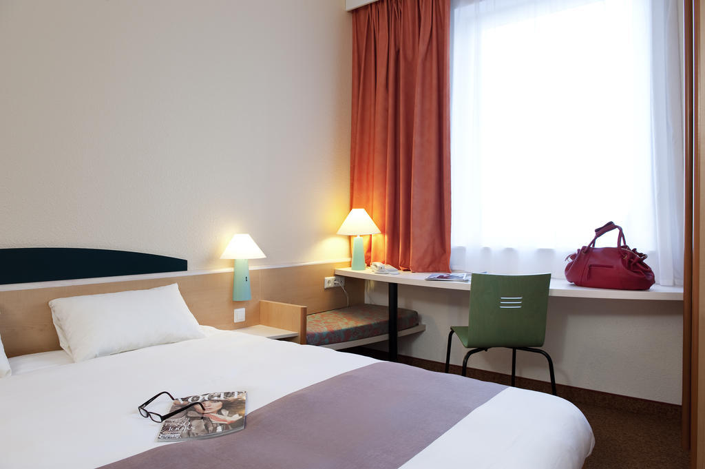 Ibis Monterrey Valle San Pedro Garza Garcia Pokoj fotografie